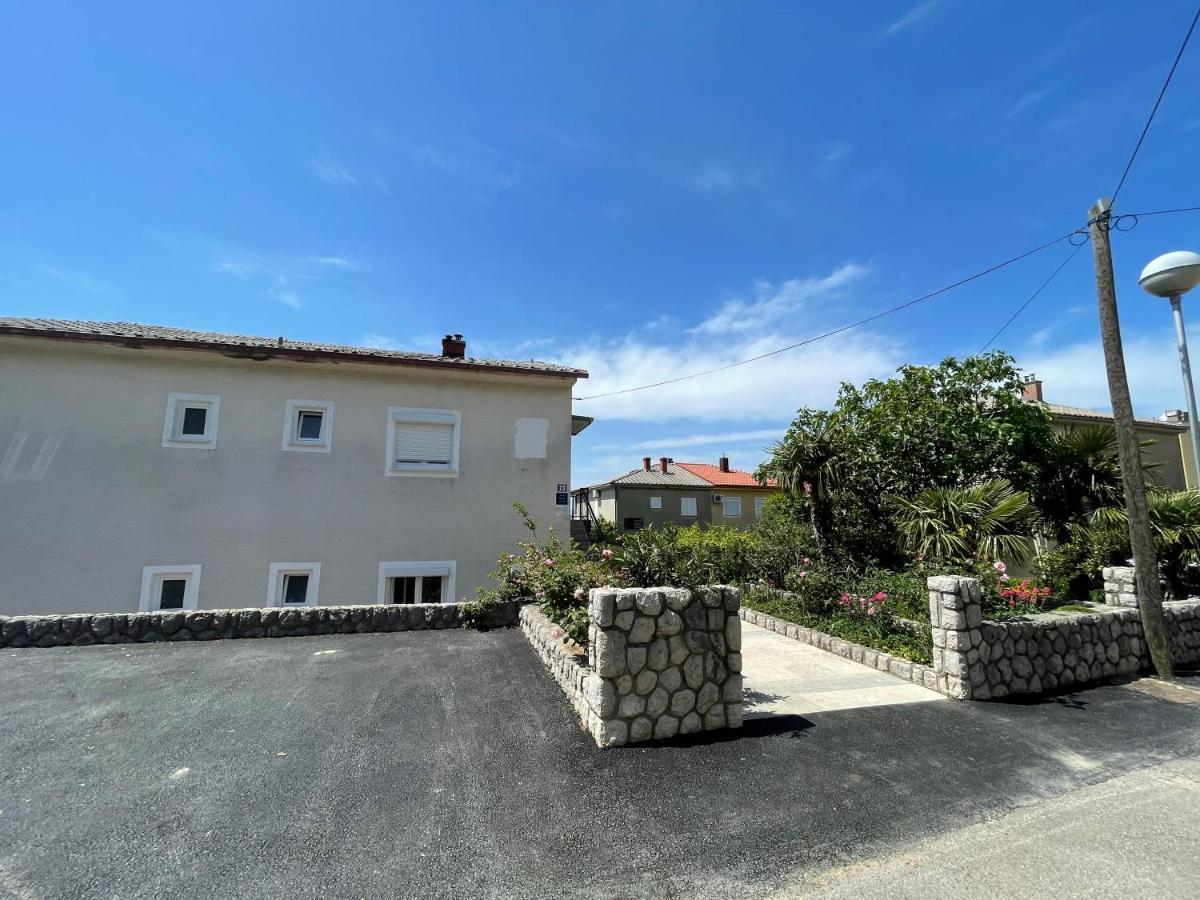 Apartman Adria Crikvenica Exterior photo